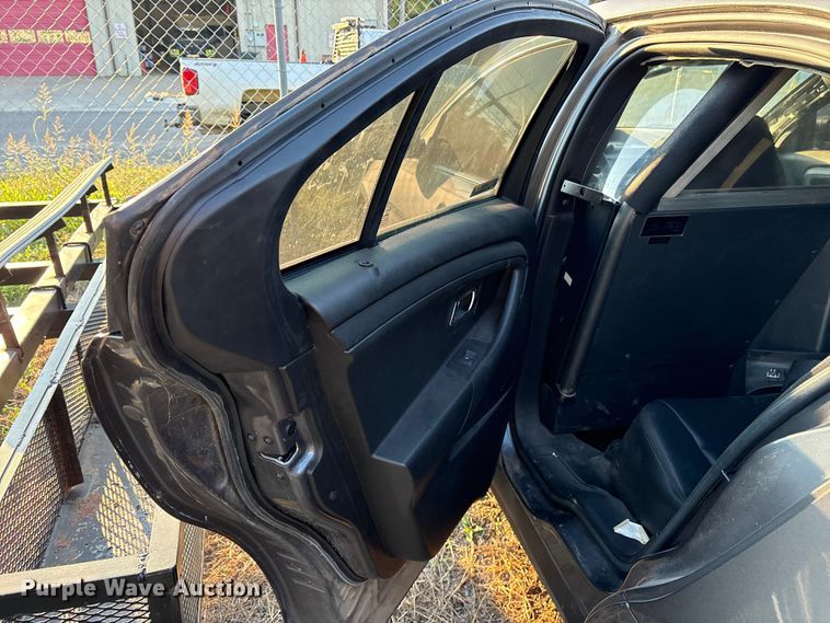 image for item ET7154 2013 Ford Taurus Police Interceptor 