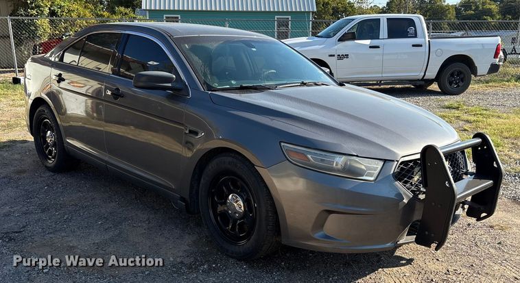 image for item ET7156 2014 Ford Taurus Police Interceptor 
