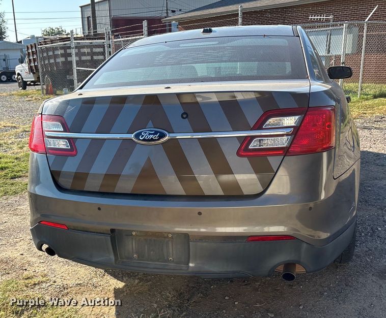 image for item ET7156 2014 Ford Taurus Police Interceptor 