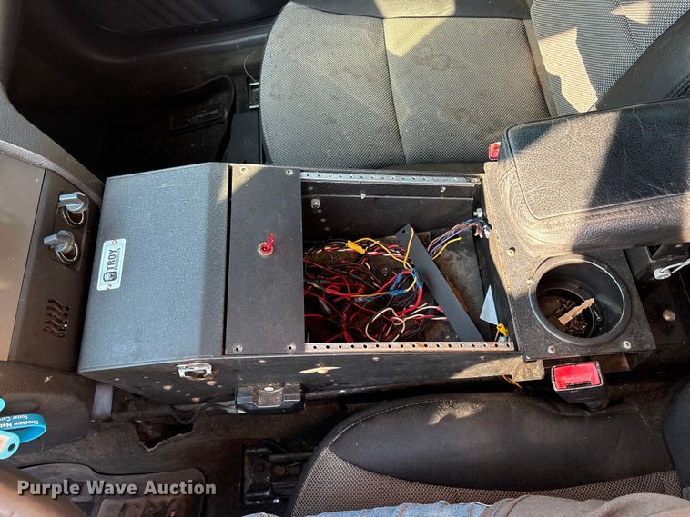 image for item ET7156 2014 Ford Taurus Police Interceptor 