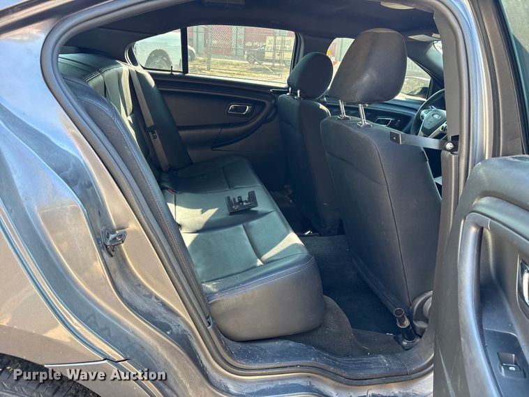 image for item ET7156 2014 Ford Taurus Police Interceptor 