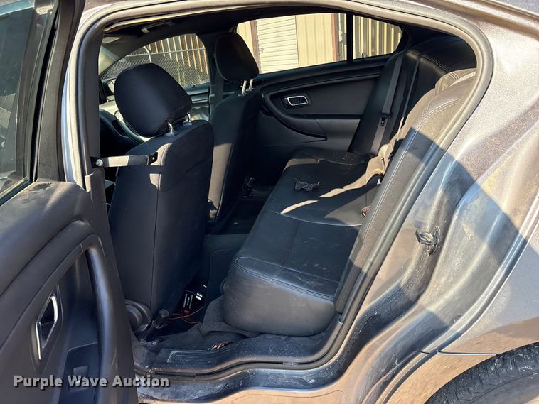 image for item ET7156 2014 Ford Taurus Police Interceptor 