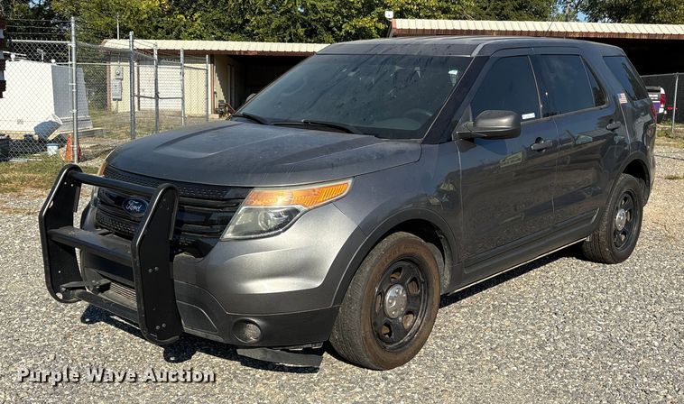 image for item ET7157 2015 Ford Explorer Police Interceptor 