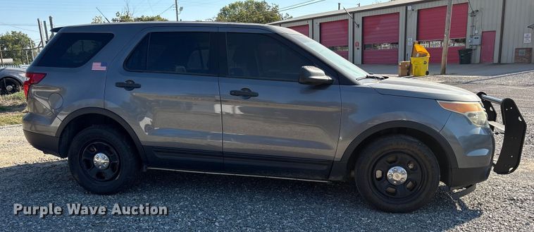 image for item ET7157 2015 Ford Explorer Police Interceptor 