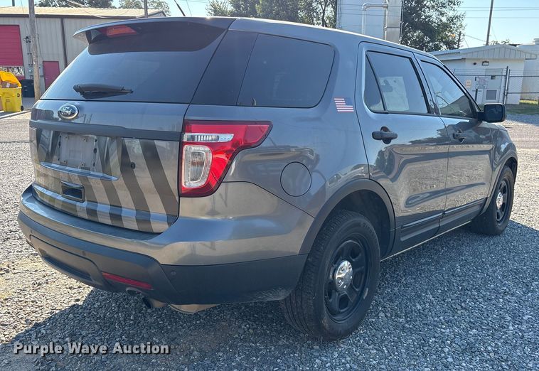 image for item ET7157 2015 Ford Explorer Police Interceptor 