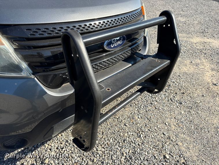 image for item ET7157 2015 Ford Explorer Police Interceptor 