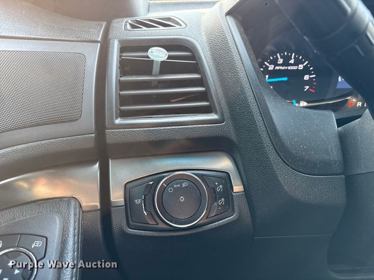 image for item ET7157 2015 Ford Explorer Police Interceptor 