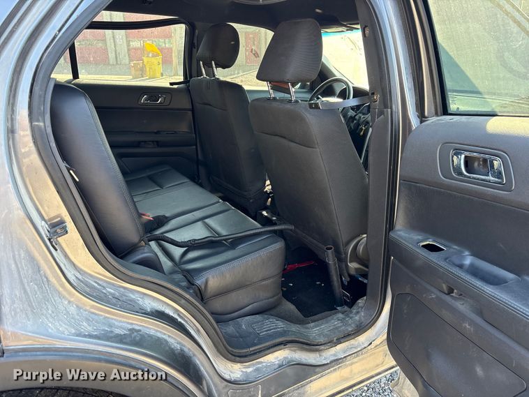 image for item ET7157 2015 Ford Explorer Police Interceptor 