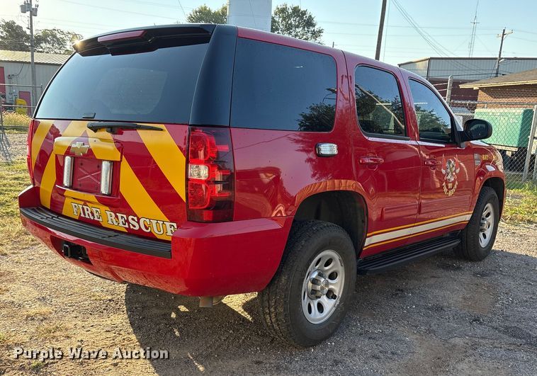 image for item ET7158 2012 Chevrolet Tahoe Police SUV