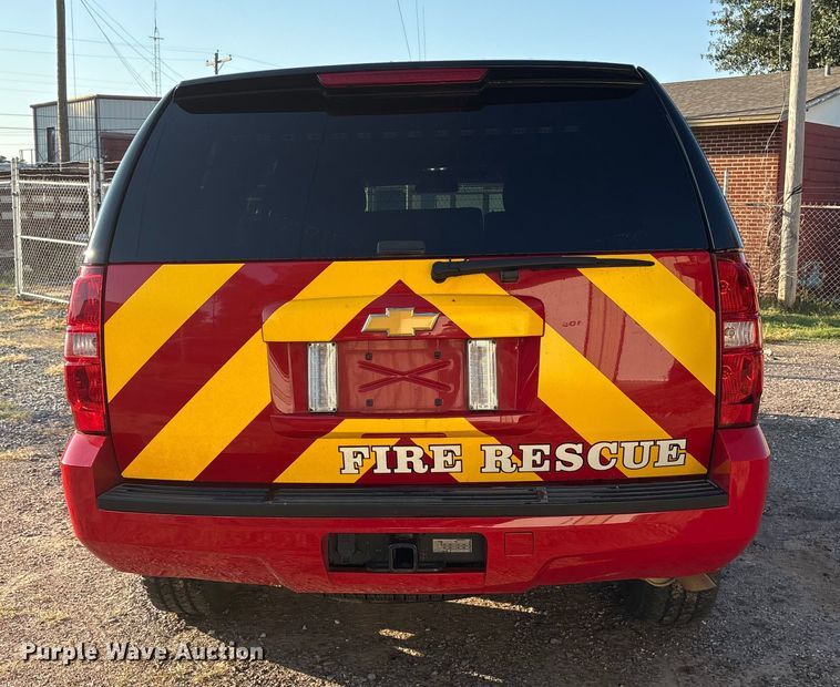 image for item ET7158 2012 Chevrolet Tahoe Police SUV