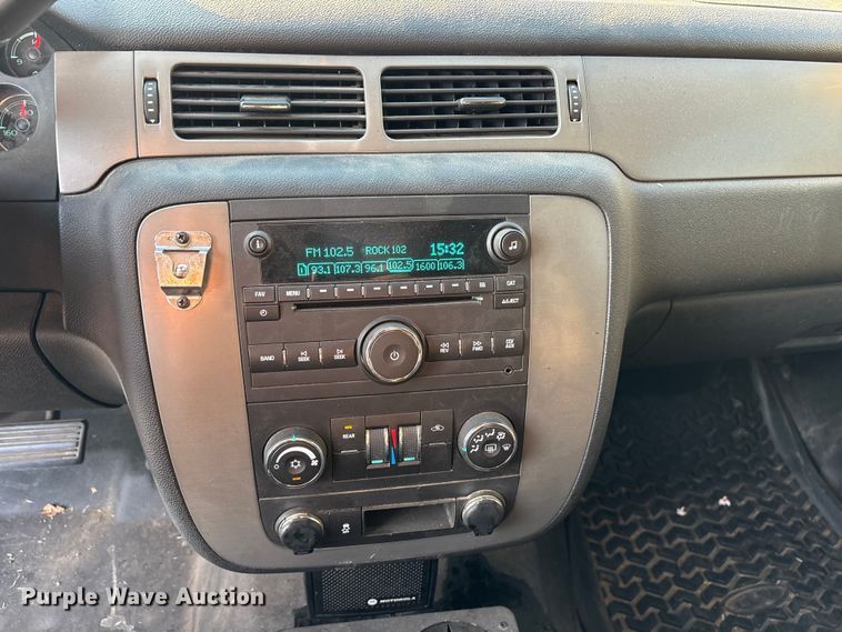 image for item ET7158 2012 Chevrolet Tahoe Police SUV