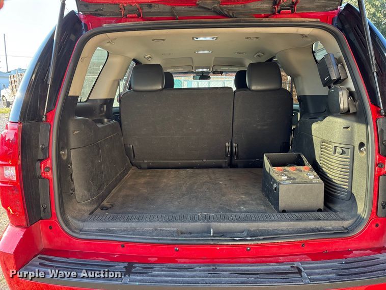 image for item ET7158 2012 Chevrolet Tahoe Police SUV