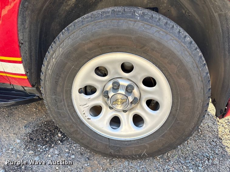 image for item ET7158 2012 Chevrolet Tahoe Police SUV