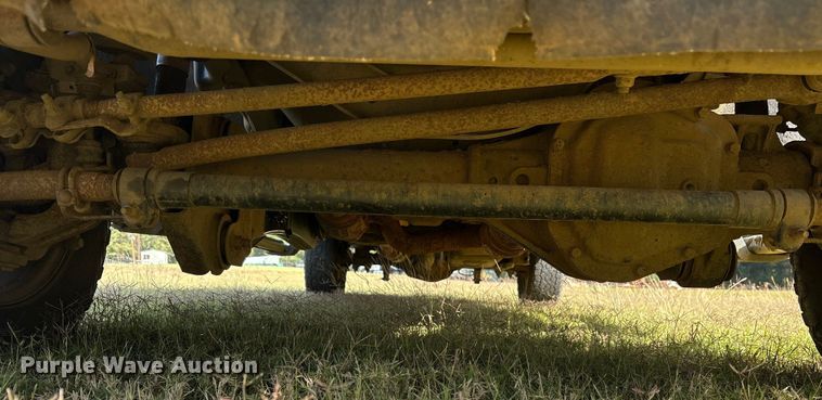 image for item ET7187 2011 Ford F250 Super Duty Crew Cab pickup truck