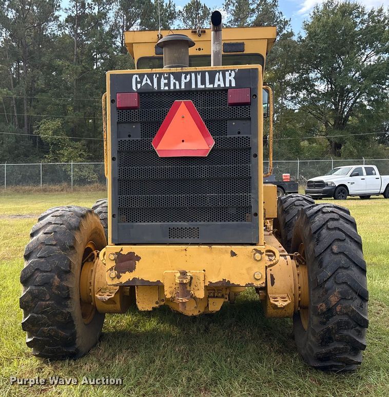 image for item ET7188 1997 Caterpillar 12H motor grader