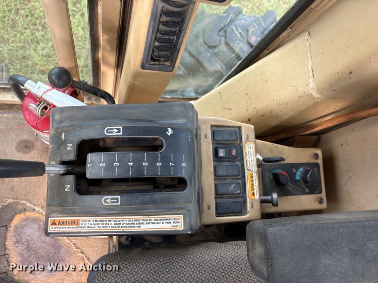 image for item ET7188 1997 Caterpillar 12H motor grader