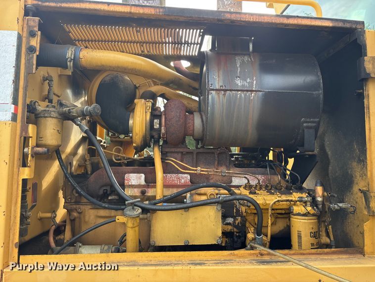 image for item ET7188 1997 Caterpillar 12H motor grader