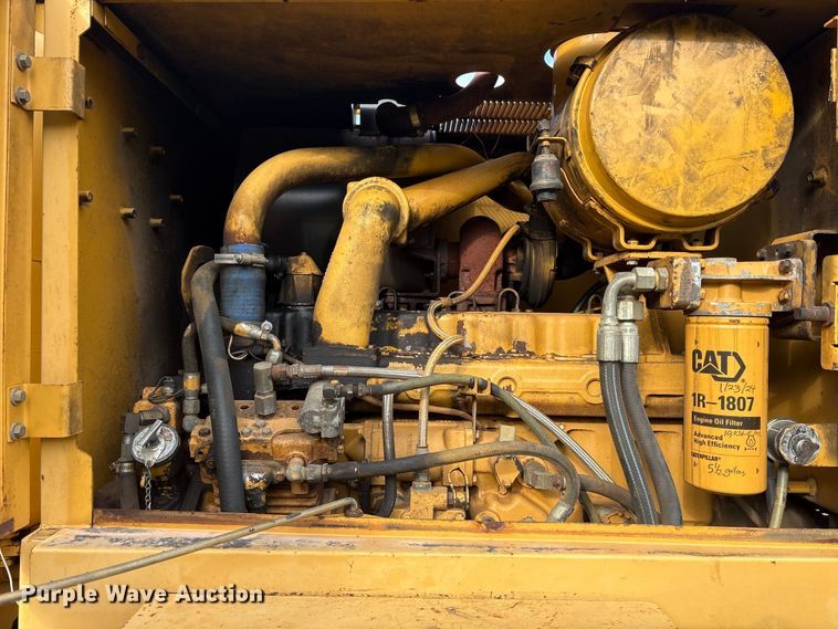image for item ET7188 1997 Caterpillar 12H motor grader