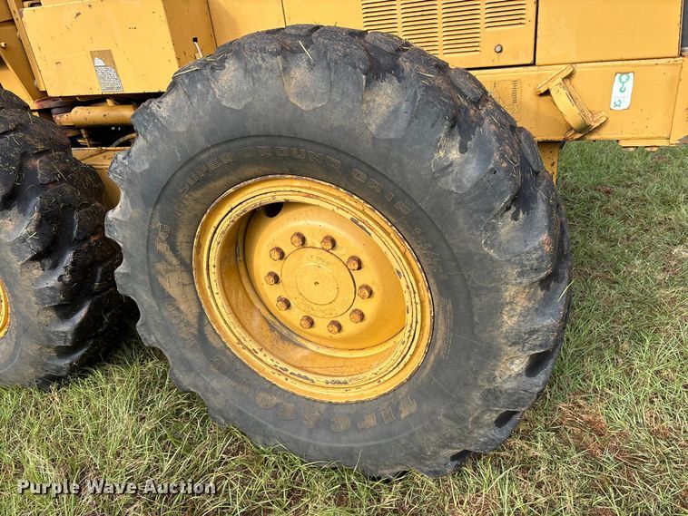 image for item ET7188 1997 Caterpillar 12H motor grader