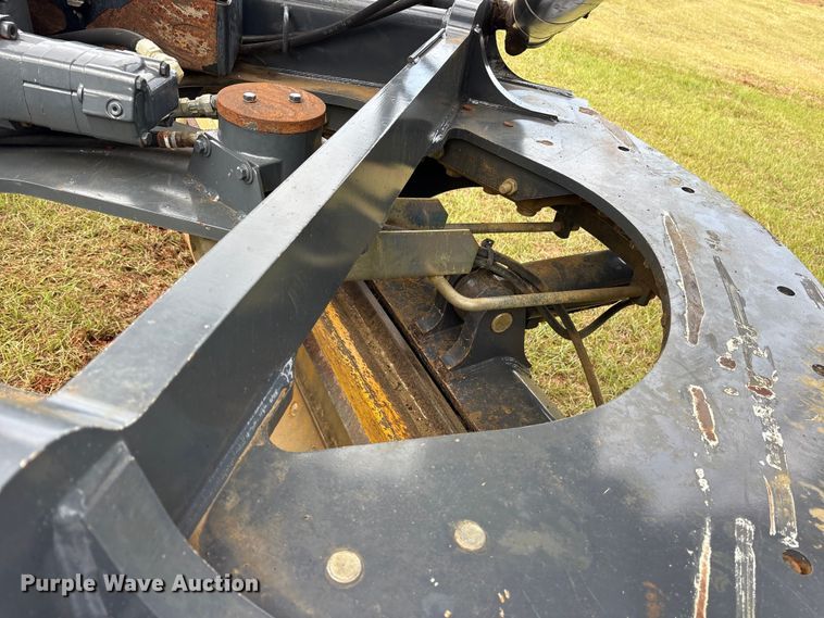 image for item ET7189 2010 John Deere 672G motor grader