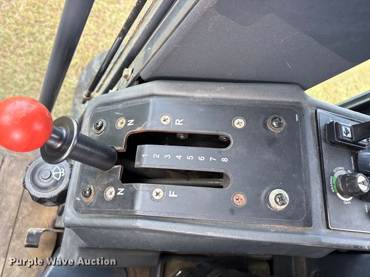 image for item ET7189 2010 John Deere 672G motor grader