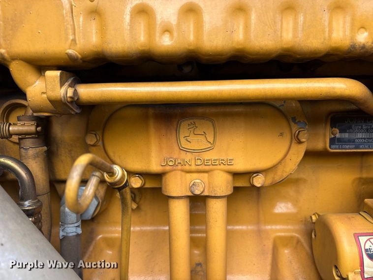 image for item ET7189 2010 John Deere 672G motor grader