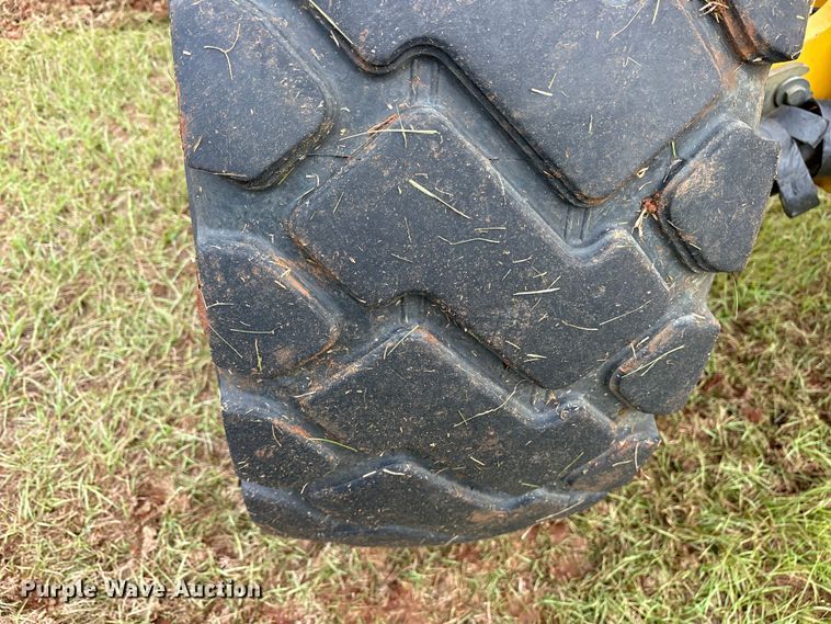 image for item ET7189 2010 John Deere 672G motor grader