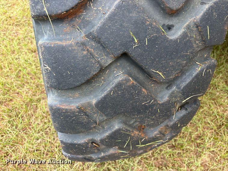 image for item ET7189 2010 John Deere 672G motor grader