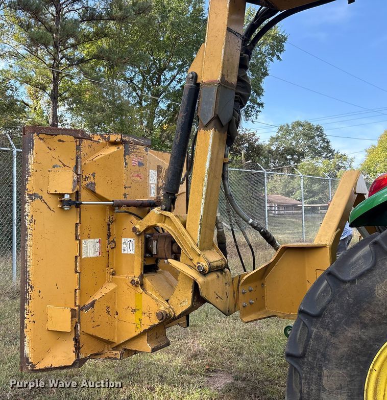 image for item ET7190 2017 John Deere 6105E MFWD tractor