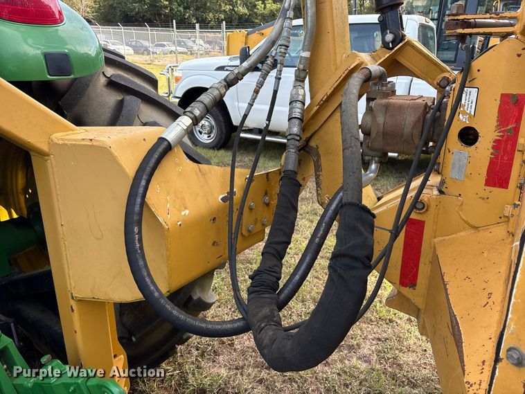 image for item ET7190 2017 John Deere 6105E MFWD tractor