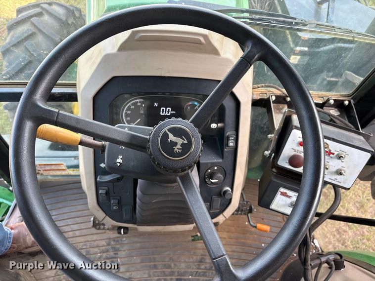 image for item ET7190 2017 John Deere 6105E MFWD tractor