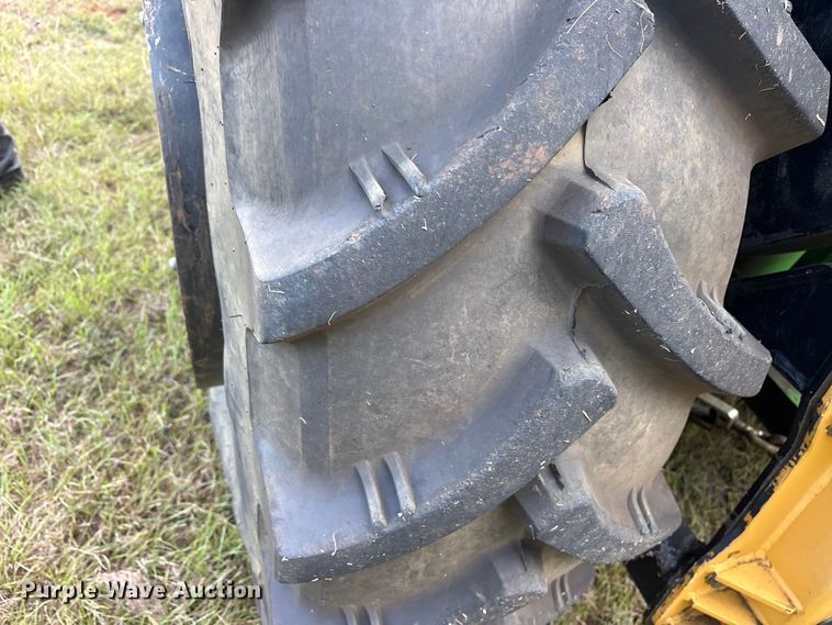 image for item ET7190 2017 John Deere 6105E MFWD tractor