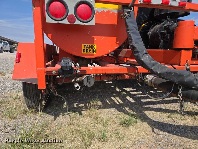 image for item EU3848 Draco INC 125DJT pothole patcher