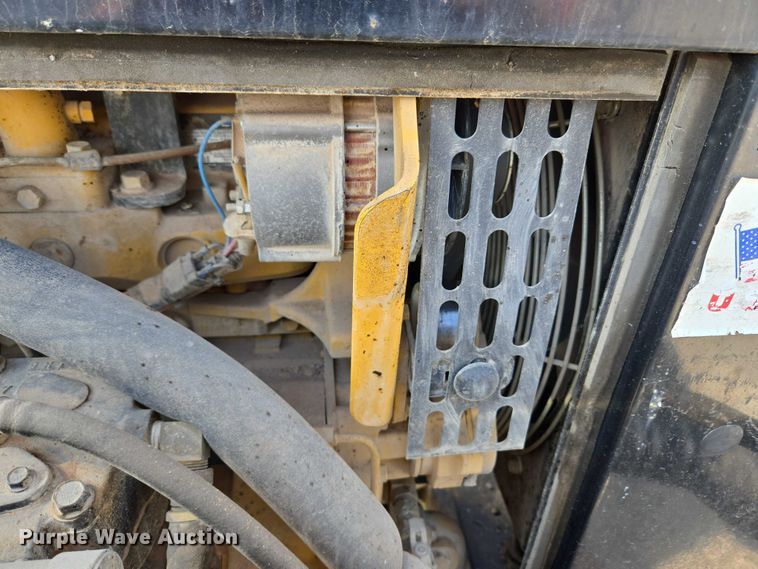 image for item EU3848 Draco INC 125DJT pothole patcher