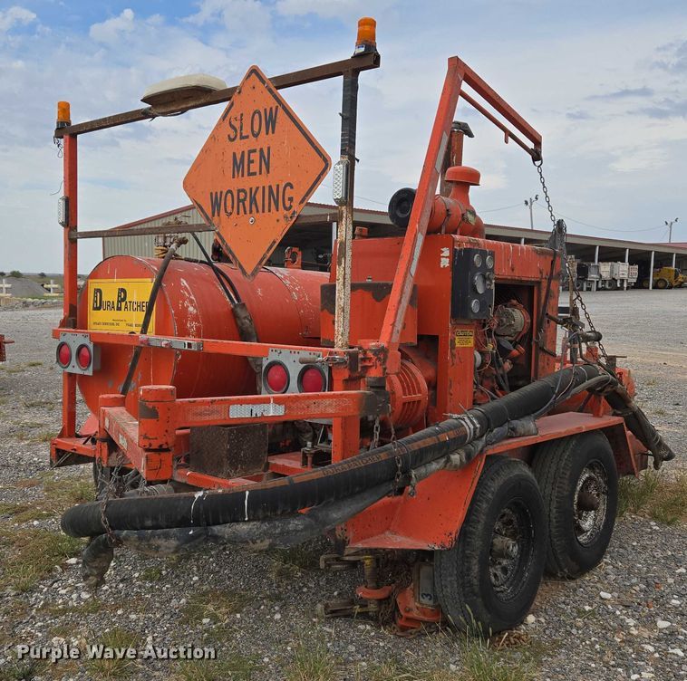 image for item EU3849 Dura Patcher 81DJ pothole patcher