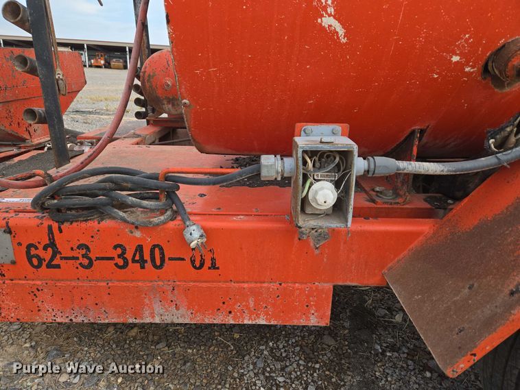 image for item EU3849 Dura Patcher 81DJ pothole patcher