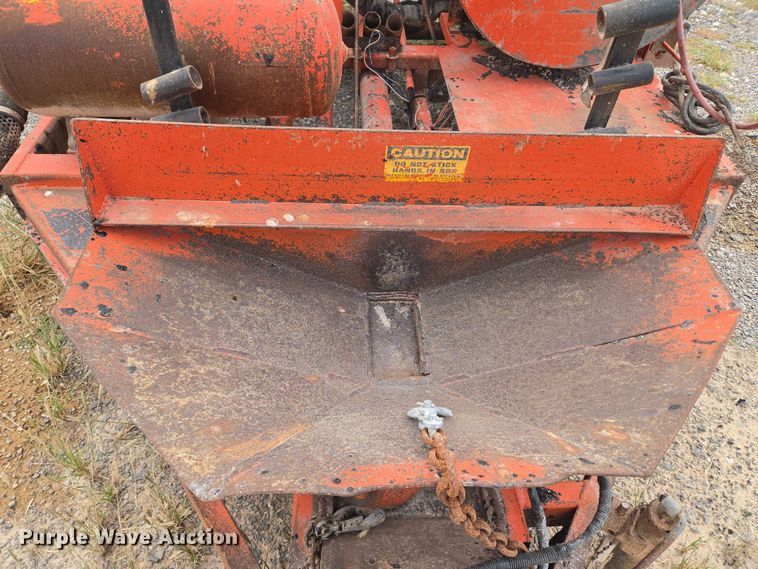 image for item EU3849 Dura Patcher 81DJ pothole patcher