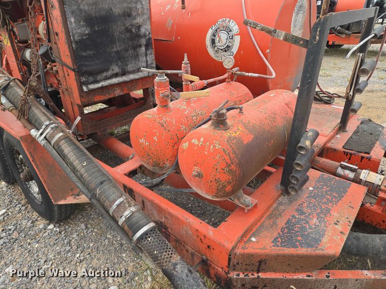 image for item EU3849 Dura Patcher 81DJ pothole patcher