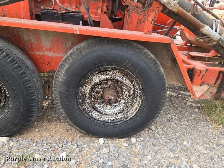 image for item EU3849 Dura Patcher 81DJ pothole patcher