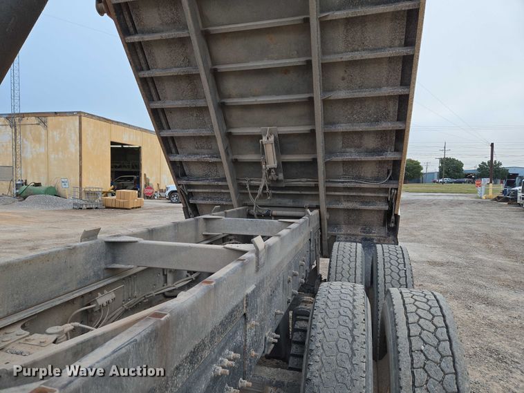 image for item EU3866 2009 Mack Granite dump truck