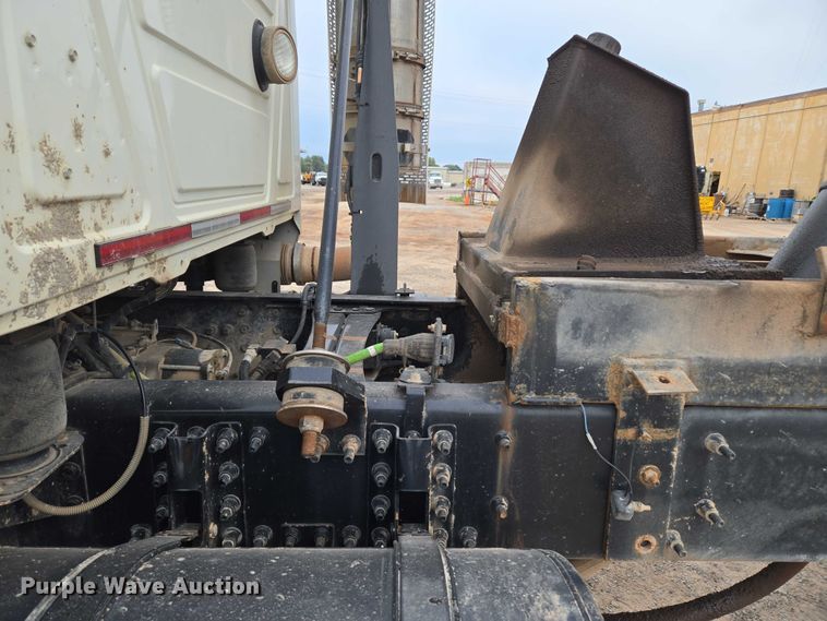 image for item EU3866 2009 Mack Granite dump truck