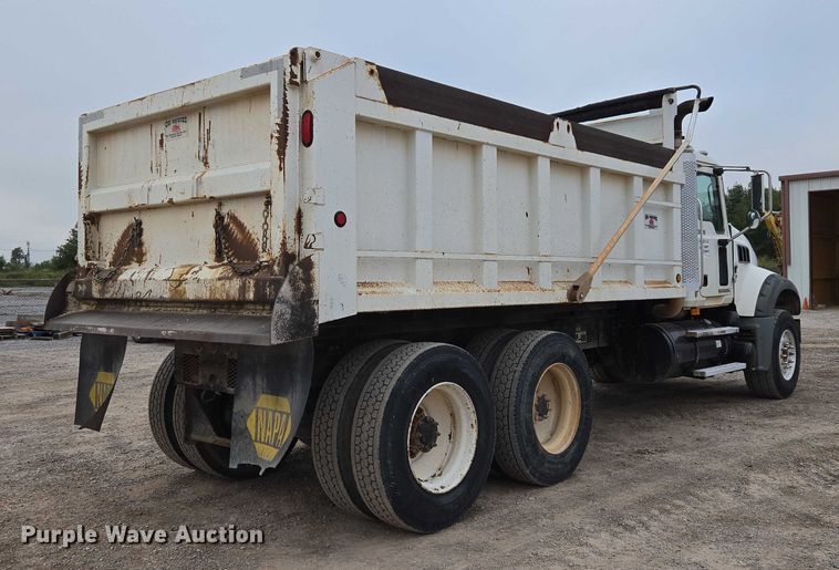 image for item EU3866 2009 Mack Granite dump truck