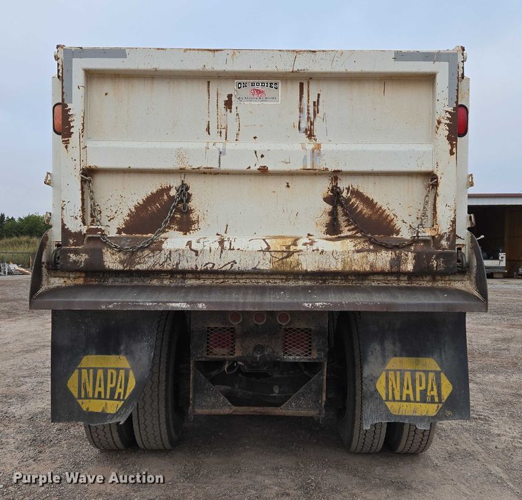 image for item EU3866 2009 Mack Granite dump truck