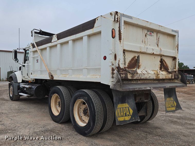 image for item EU3866 2009 Mack Granite dump truck