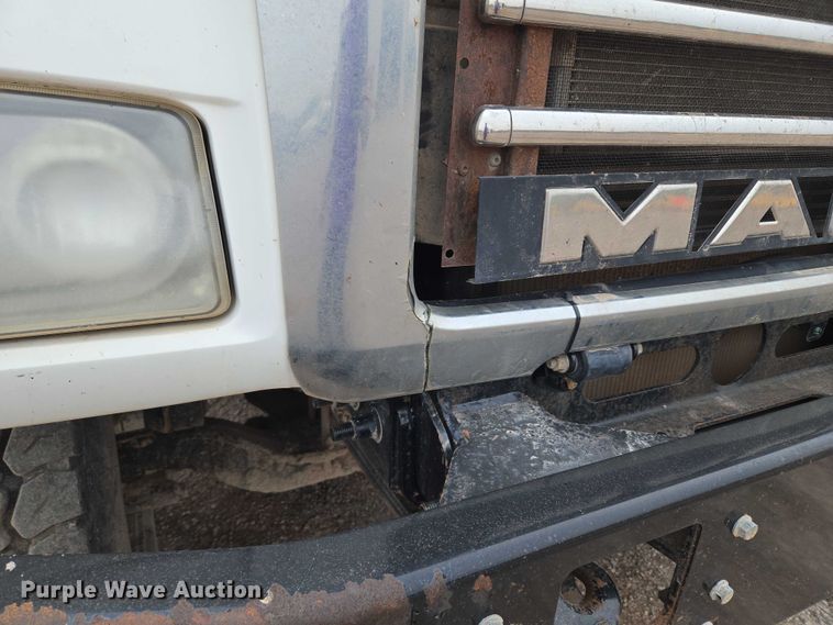 image for item EU3866 2009 Mack Granite dump truck