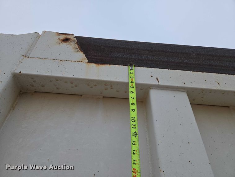 image for item EU3866 2009 Mack Granite dump truck