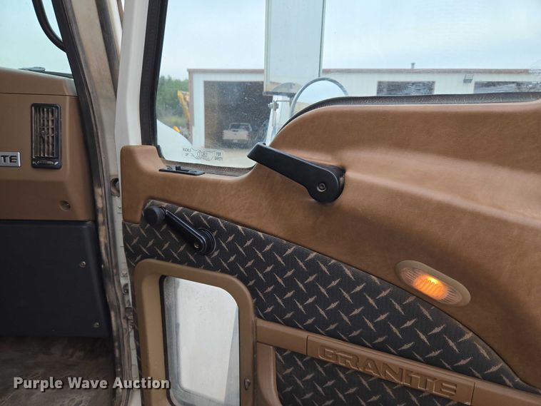 image for item EU3866 2009 Mack Granite dump truck