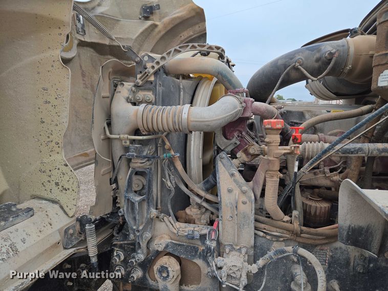 image for item EU3866 2009 Mack Granite dump truck