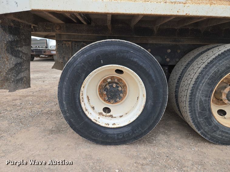 image for item EU3866 2009 Mack Granite dump truck