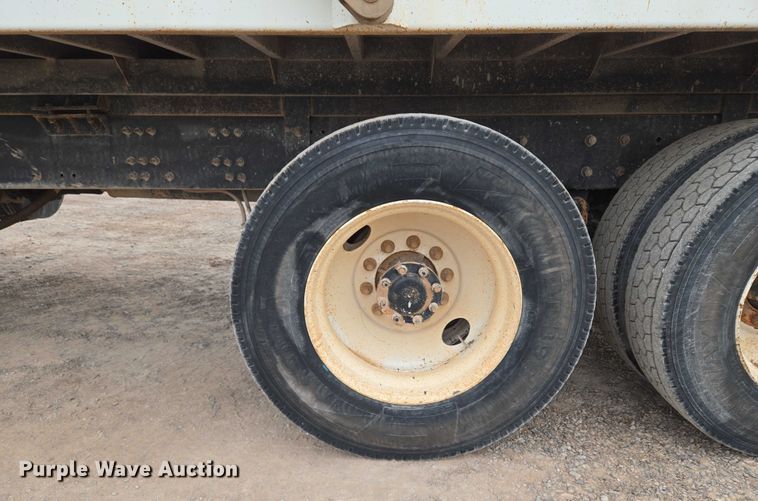 image for item EU3866 2009 Mack Granite dump truck